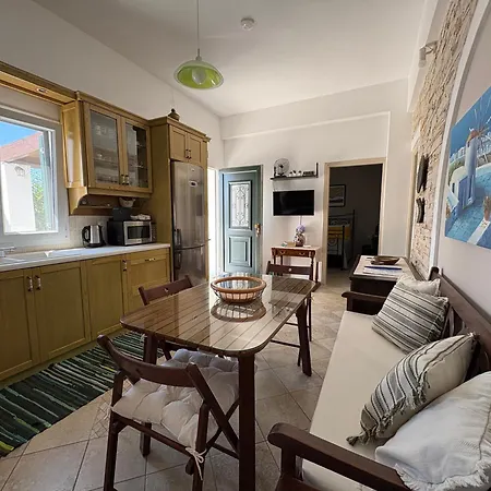別荘 Beachfront Family Home, Filitsa House *
