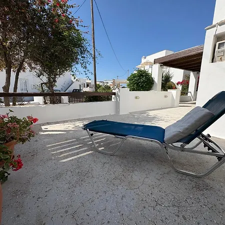 Beachfront Family Home, Filitsa House 別荘